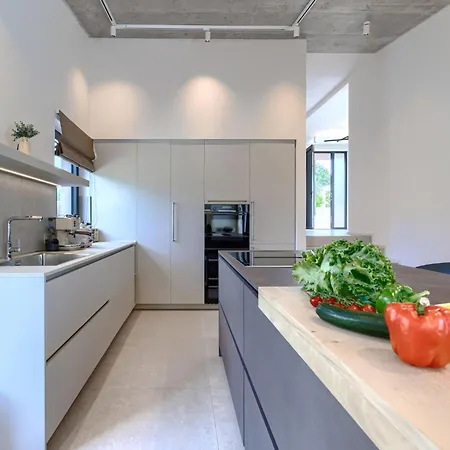 La Mari By Interhome