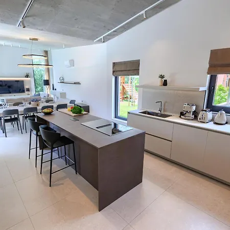 La Mari By Interhome Tinjan