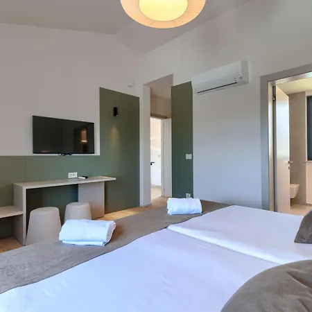 La Mari By Interhome Vikendica Tinjan