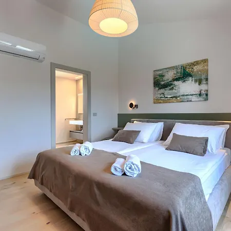 La Mari By Interhome * Tinjan