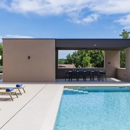 Semesterbostad La Mari By Interhome Tinjan