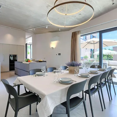 La Mari By Interhome Tinjan