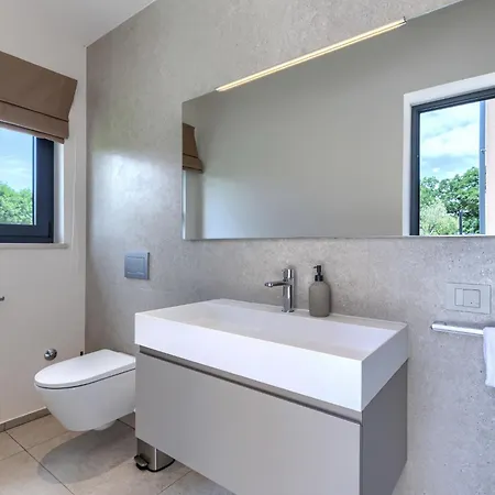 La Mari By Interhome * Tinjan